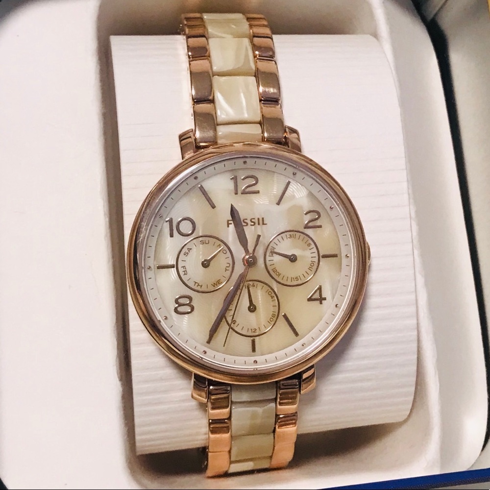 FOSSIL NIB Jacqueline Rose Gold Watch NIB♥️